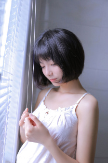 白色：诅咒的旋律